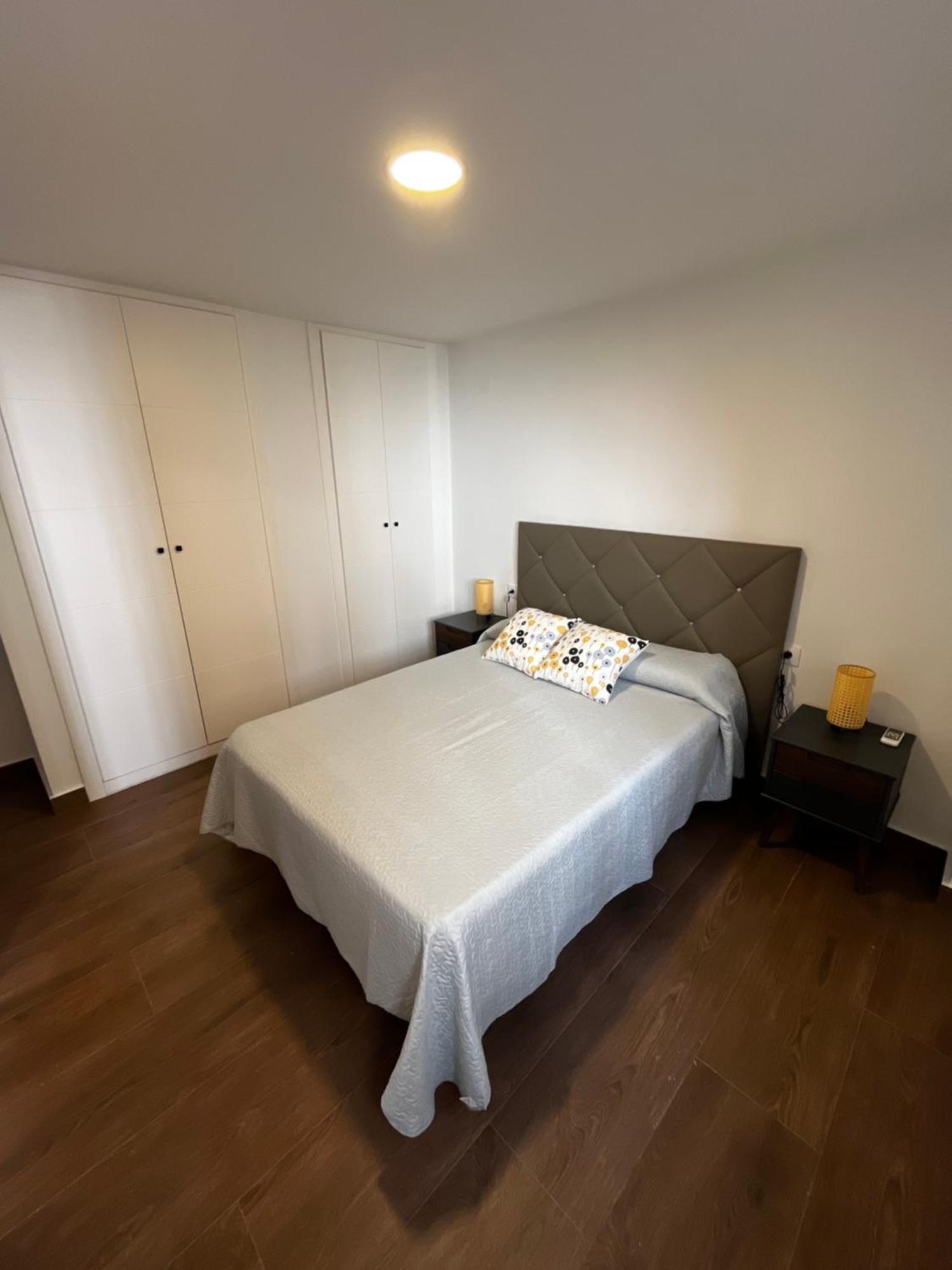Apartamento Argote De Molina Севілья Екстер'єр фото