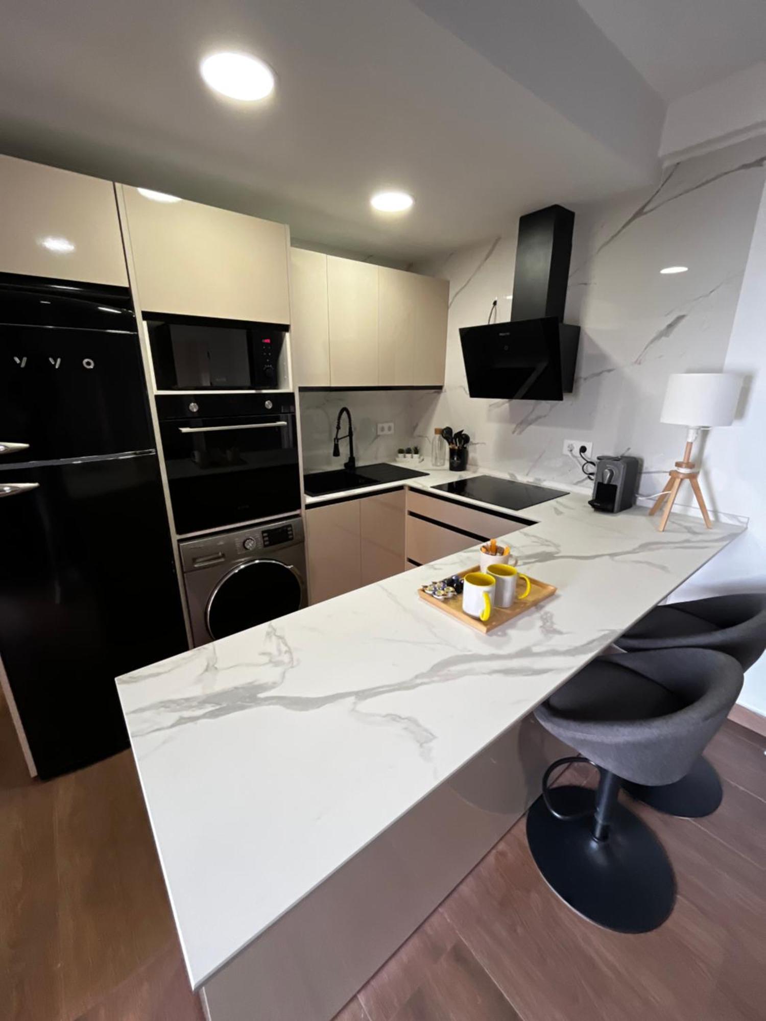 Apartamento Argote De Molina Севілья Екстер'єр фото