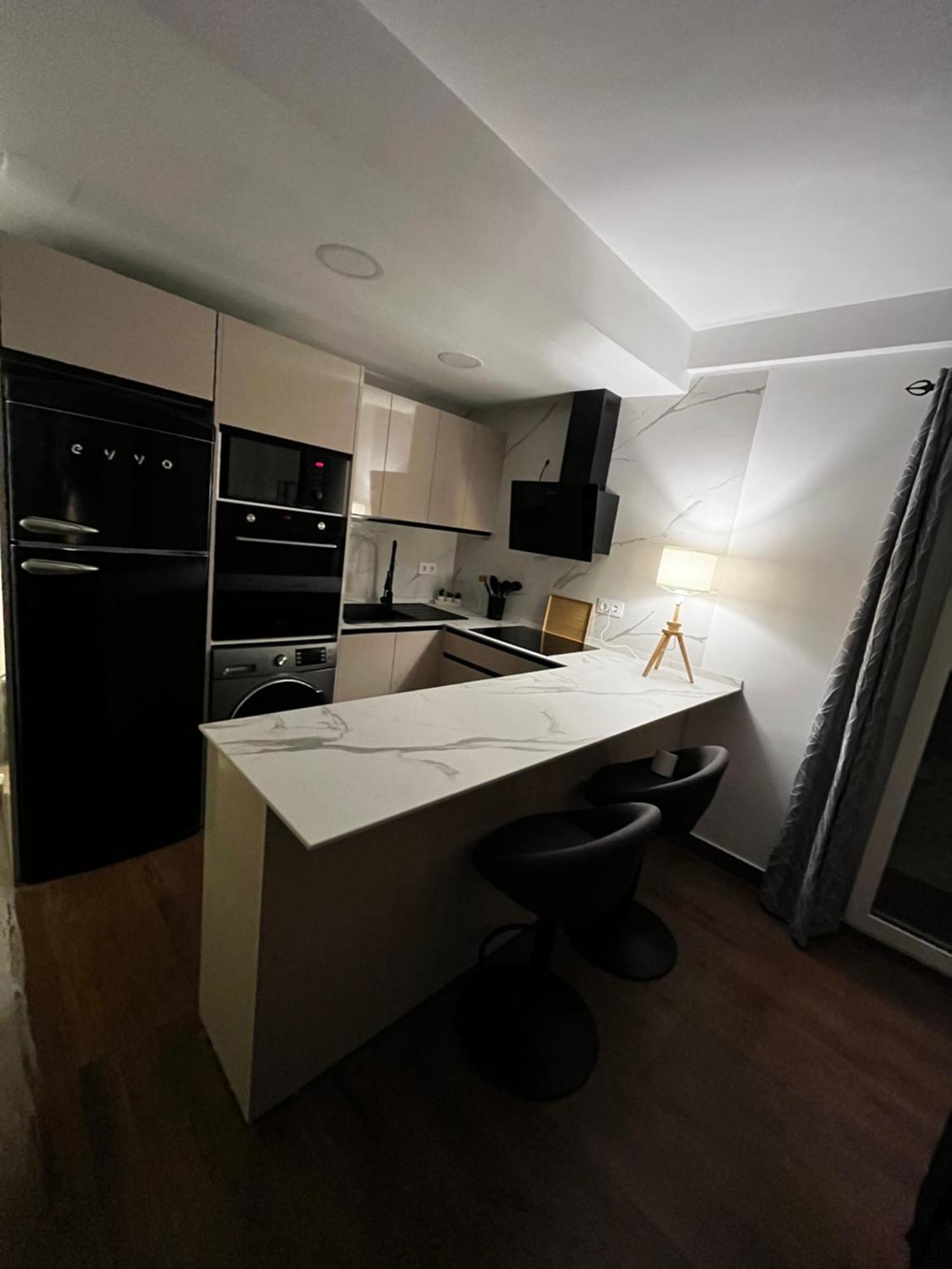 Apartamento Argote De Molina Севілья Екстер'єр фото